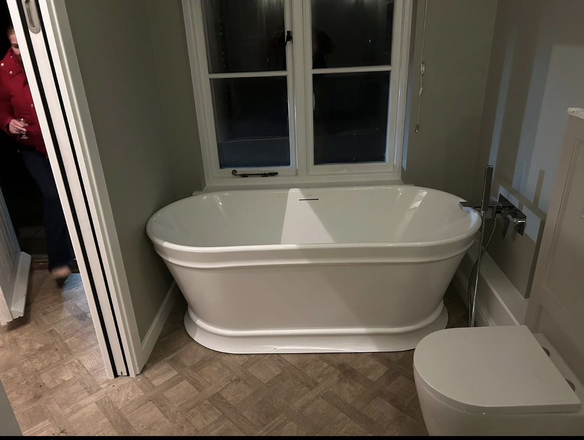 Bathroom — Freestanding Bath
